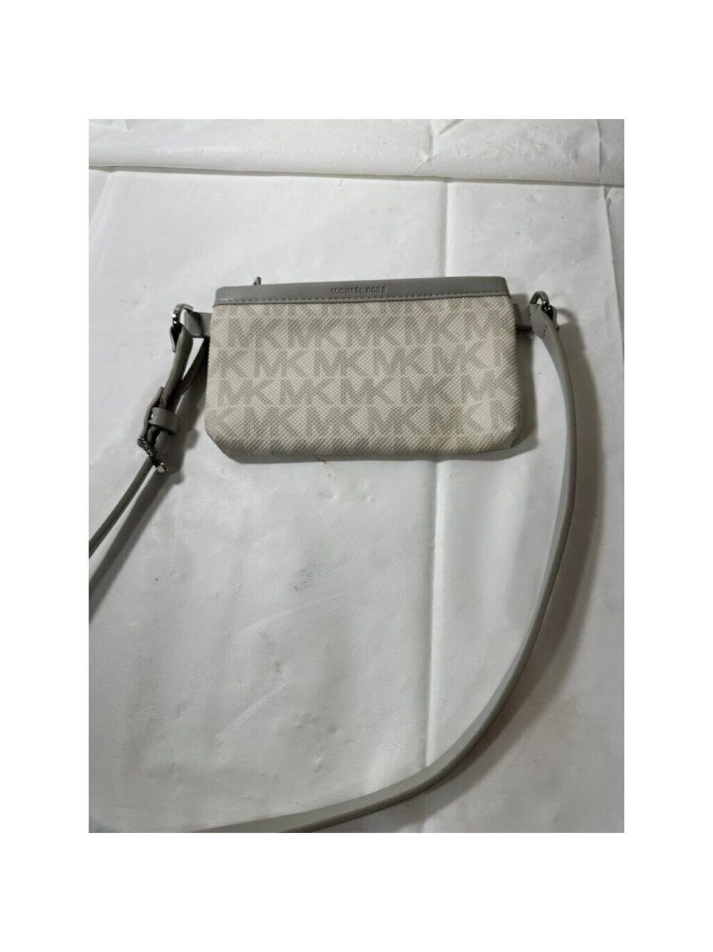 Michael Kors Signature MK Leather Fanny Pack Belt Bag vanilla